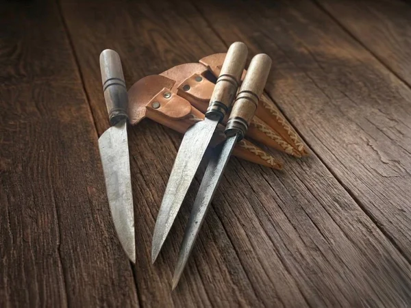 CUCHILLO CAMPERO 14CM